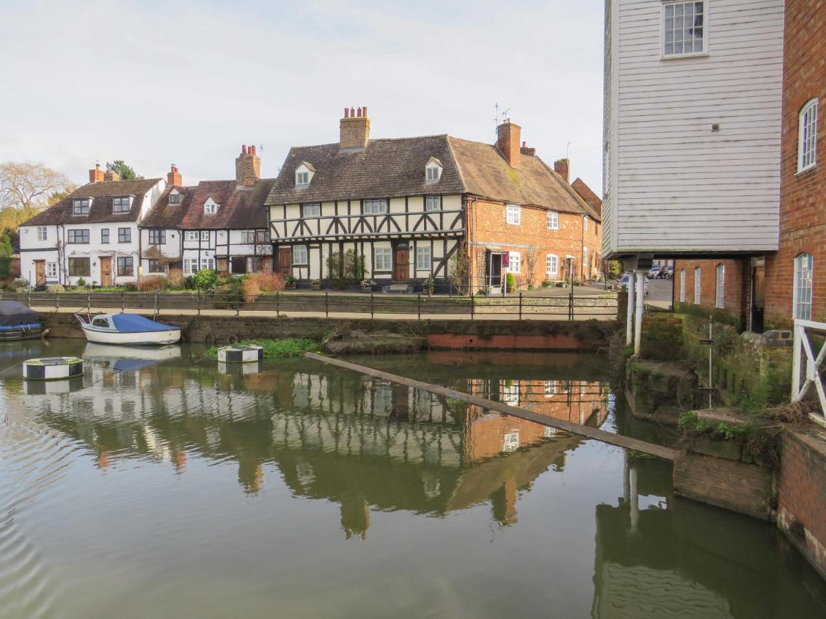 Runnymede Villa Tewkesbury Eksteriør bilde