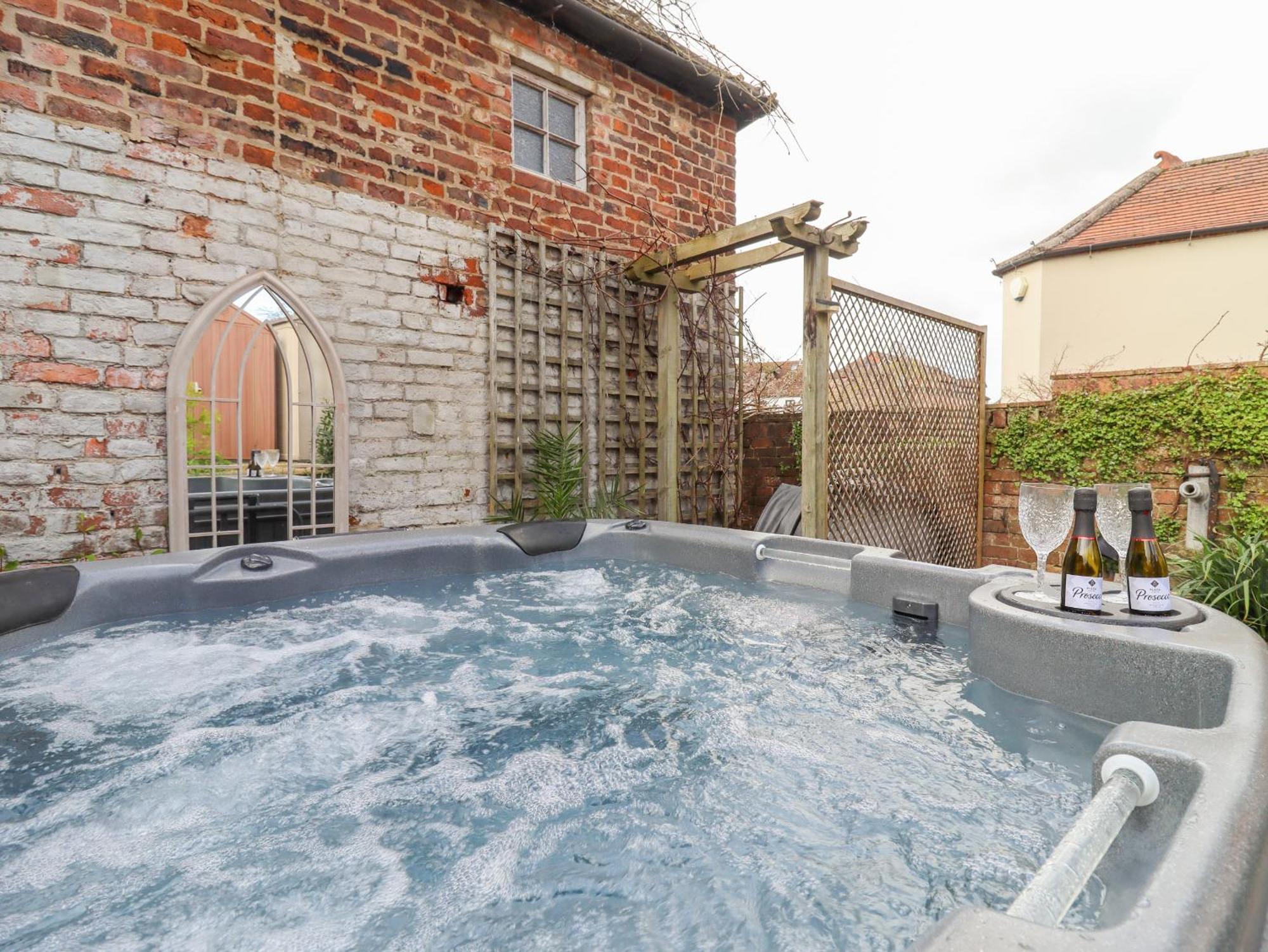 Runnymede Villa Tewkesbury Eksteriør bilde